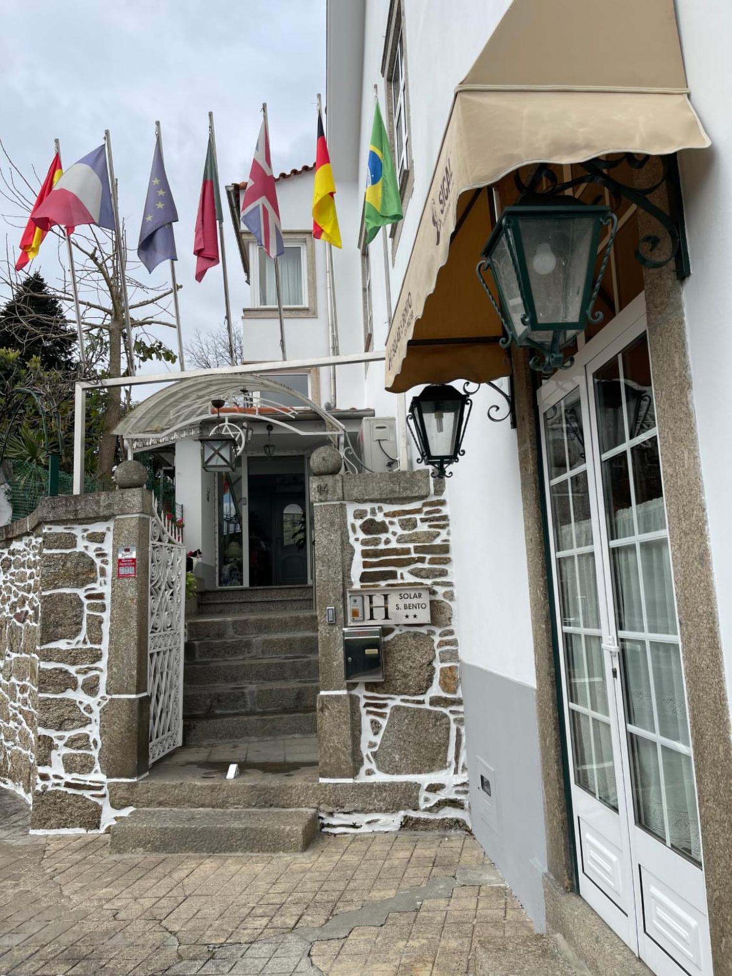 Solar S.Bento Hotel Santo Tirso Bagian luar foto
