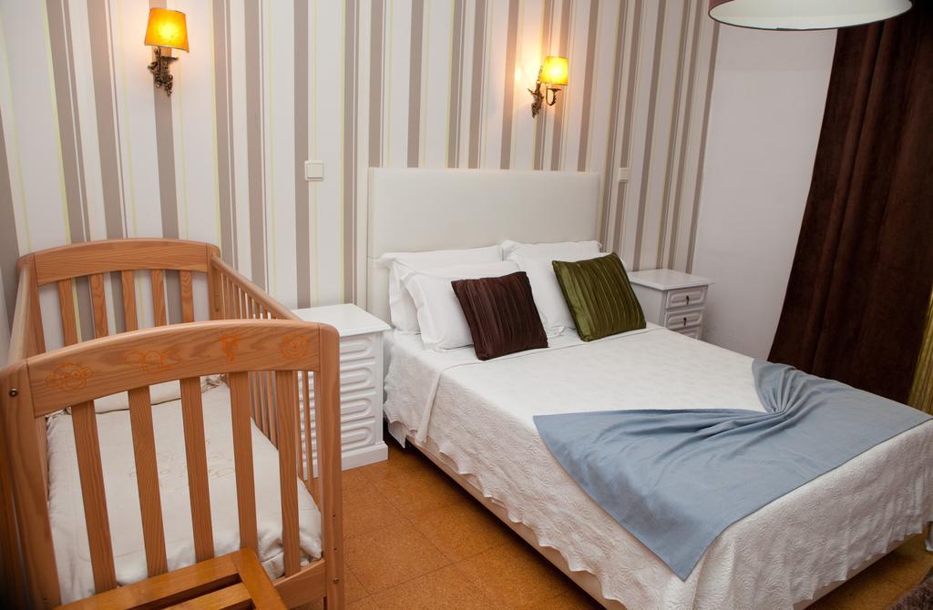 Solar S.Bento Hotel Santo Tirso Bagian luar foto